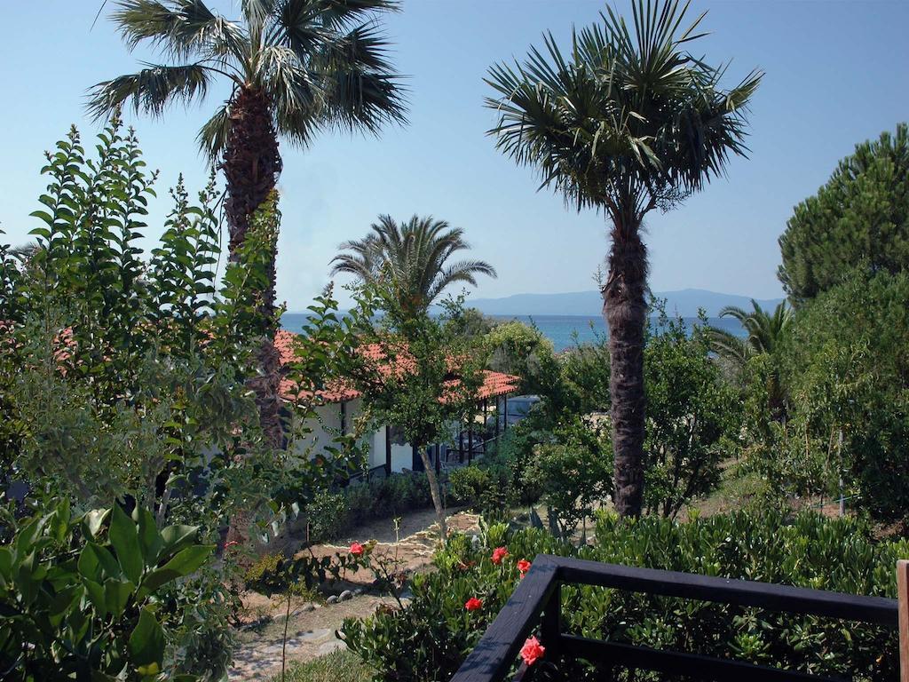 Skites Hotel Bungalows Ouranoupoli Ngoại thất bức ảnh